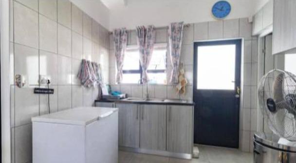 3 Bedroom Property for Sale in Da Gama Bay Western Cape